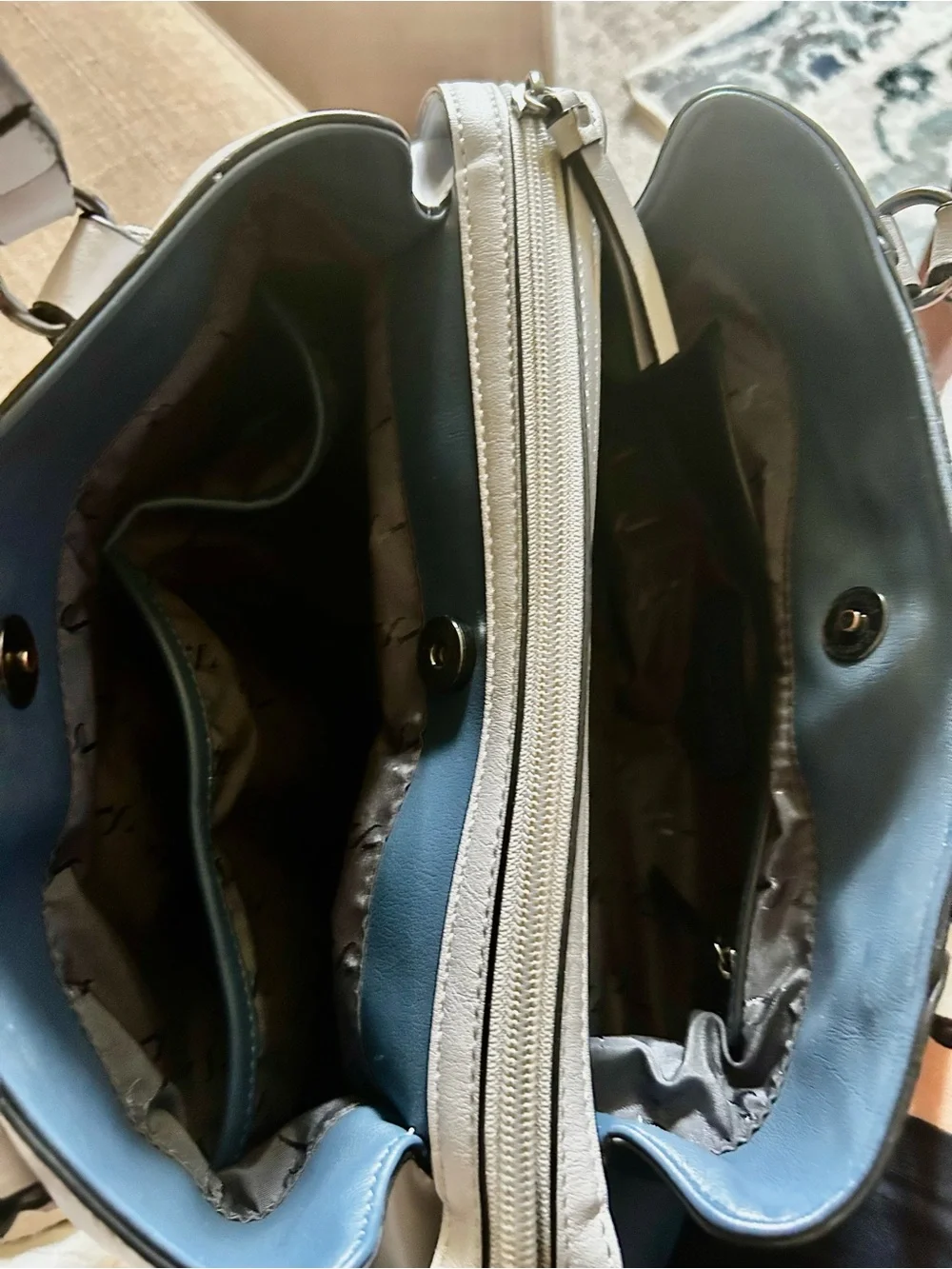 Vera wang Gradient Leather Satchel Handbag - Unbranded